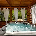 Cozy And Chic Little House With Pool Ivinj-1 Vodice * Tisno
