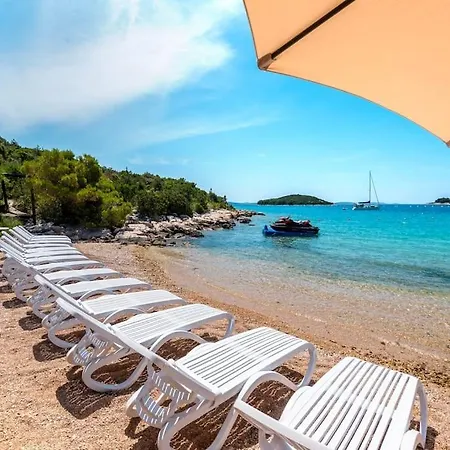 Holiday home Cozy And Chic Little House With Pool Ivinj-1 Vodice
