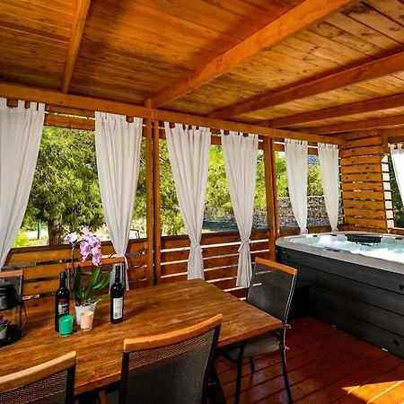 Holiday home Cozy And Chic Little House With Pool Ivinj-1 Vodice *