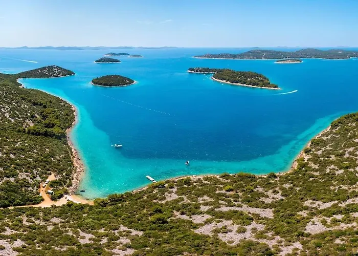 Cozy And Chic Little House With Pool Ivinj-1 Vodice * Tisno